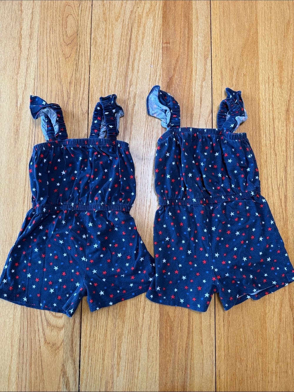 Twin set Old Navy Star-Print Ruffle-Strap Rompers